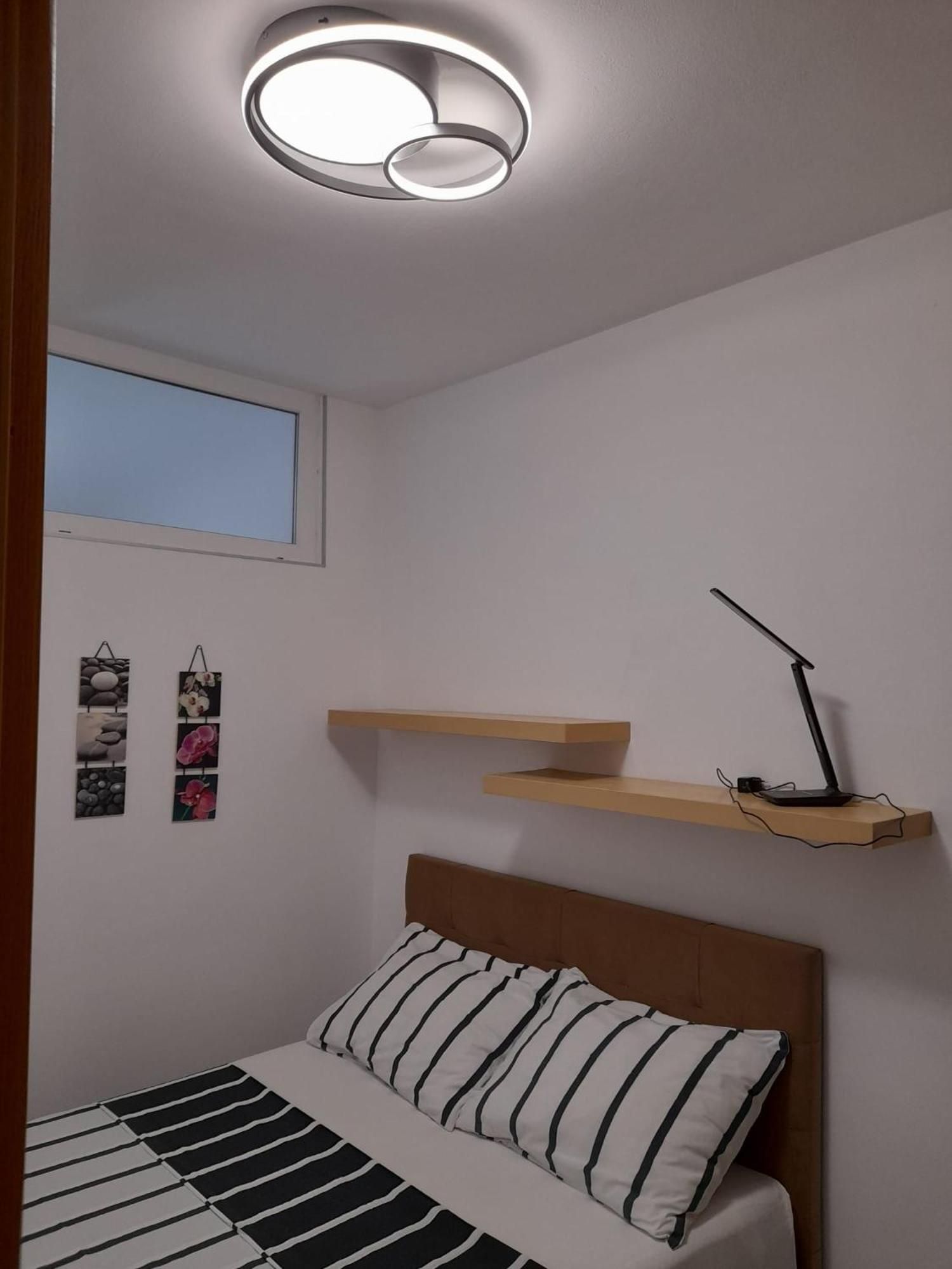 Apartments Malou Baška Voda Pokoj fotografie